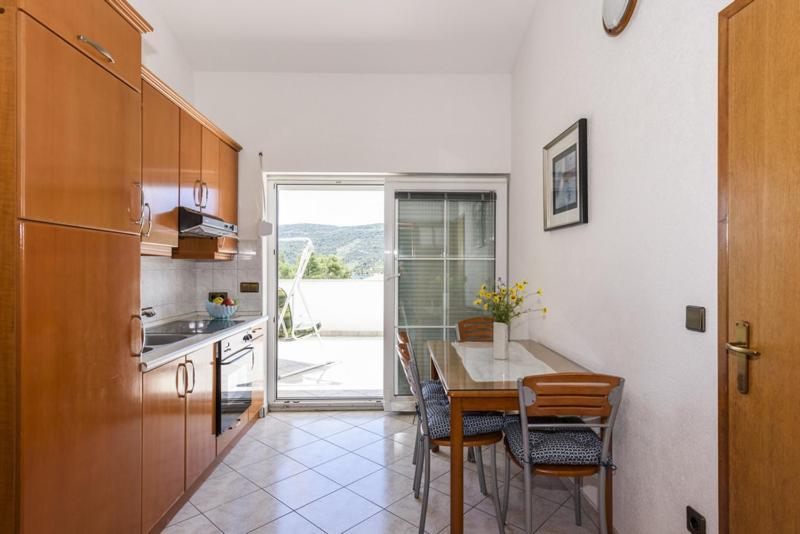 Apartments Luka - Trogir, Marina 150M From The Beach Ngoại thất bức ảnh