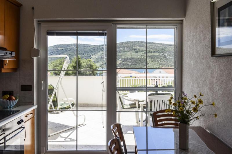 Apartments Luka - Trogir, Marina 150M From The Beach Ngoại thất bức ảnh