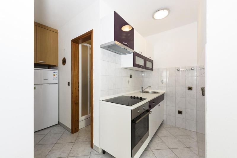 Apartments Luka - Trogir, Marina 150M From The Beach Ngoại thất bức ảnh